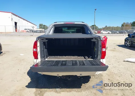 2011 Chevrolet Avalanche 1500 Ltz z USA, uszkodzony, nr VIN 3GNMCGE02BG119183